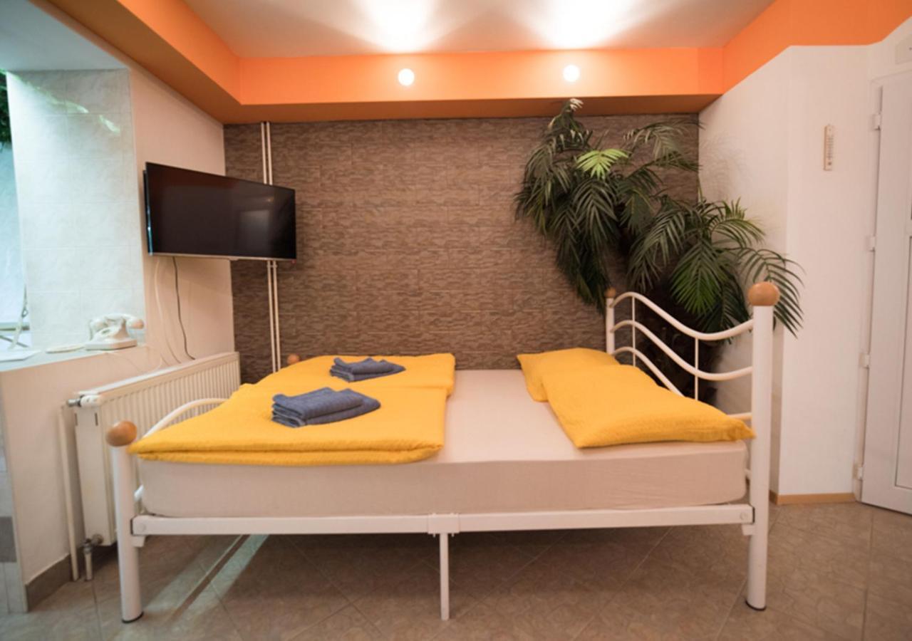 耶塞尼采 扎尔塔里贝卡俱乐部旅馆酒店 外观 照片